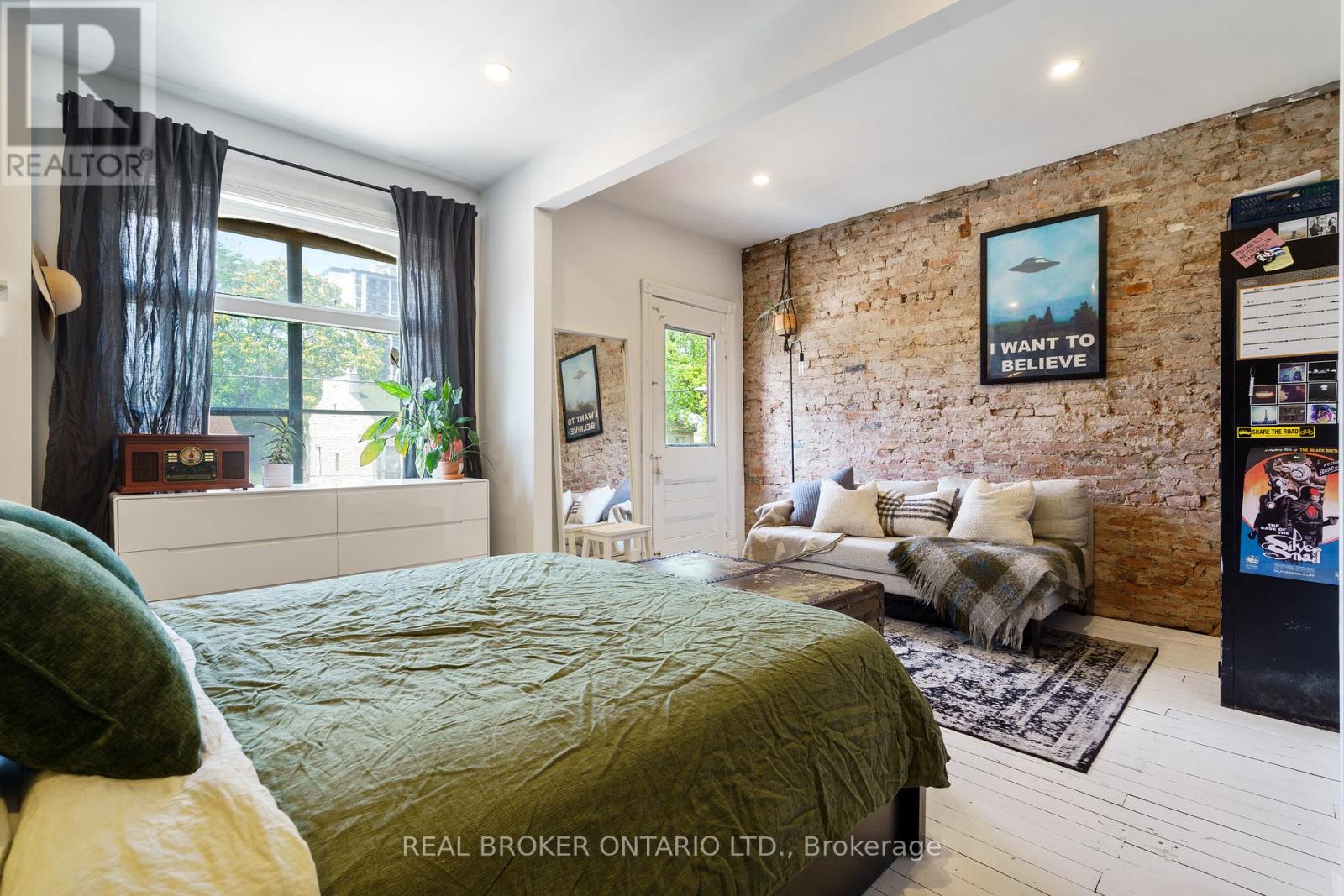 Photo 21 of 164 Catharine Street N, Hamilton ON