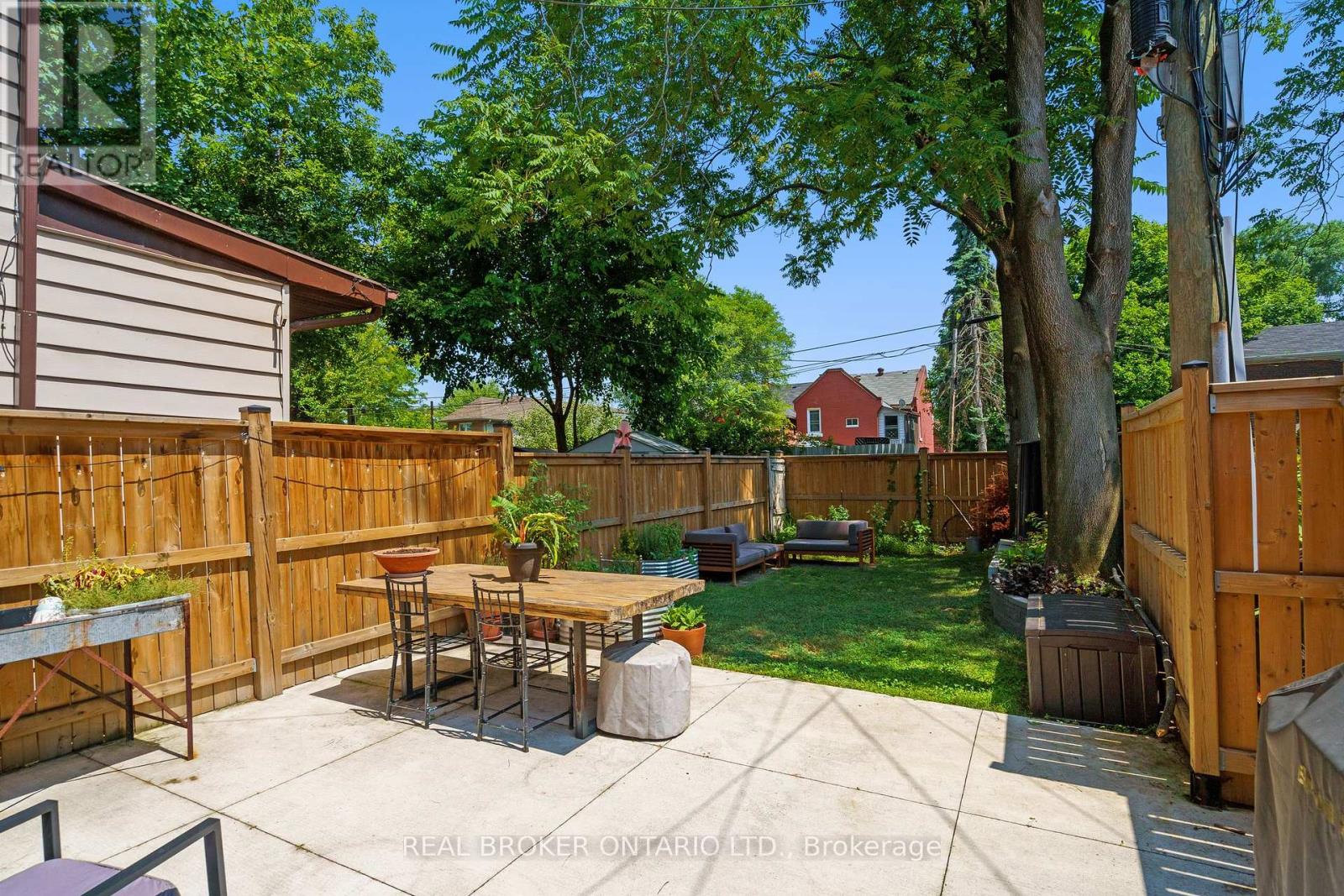 Photo 15 of 164 Catharine Street N, Hamilton ON
