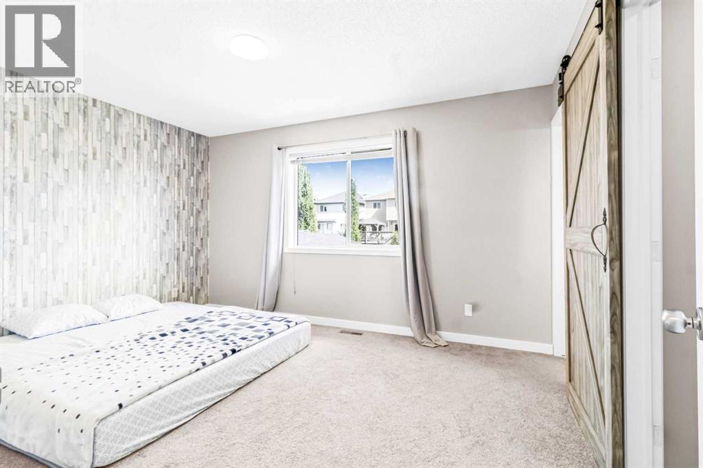 Photo 19 of 137 Covepark Crescent Ne, Calgary AB