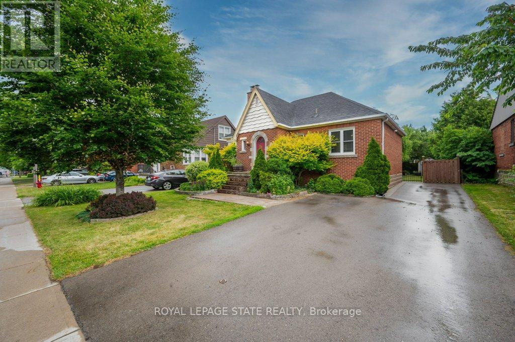 Photo 5 of 891 Garth Street, Hamilton ON