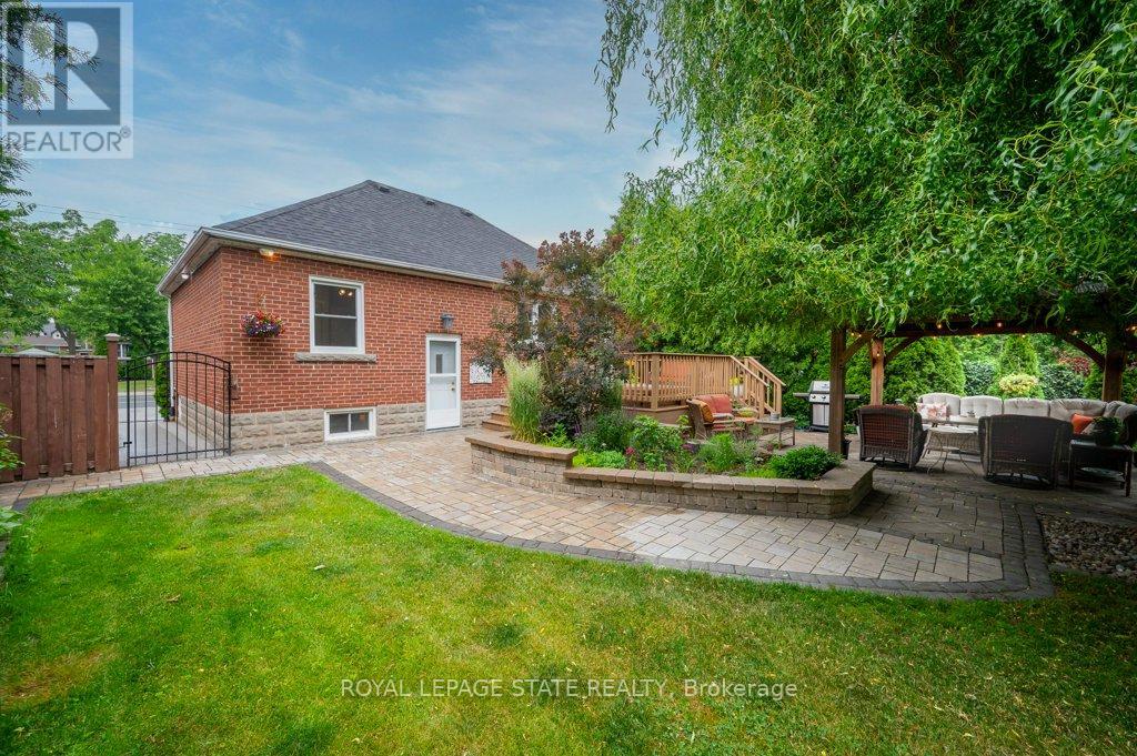 Photo 6 of 891 Garth Street, Hamilton ON