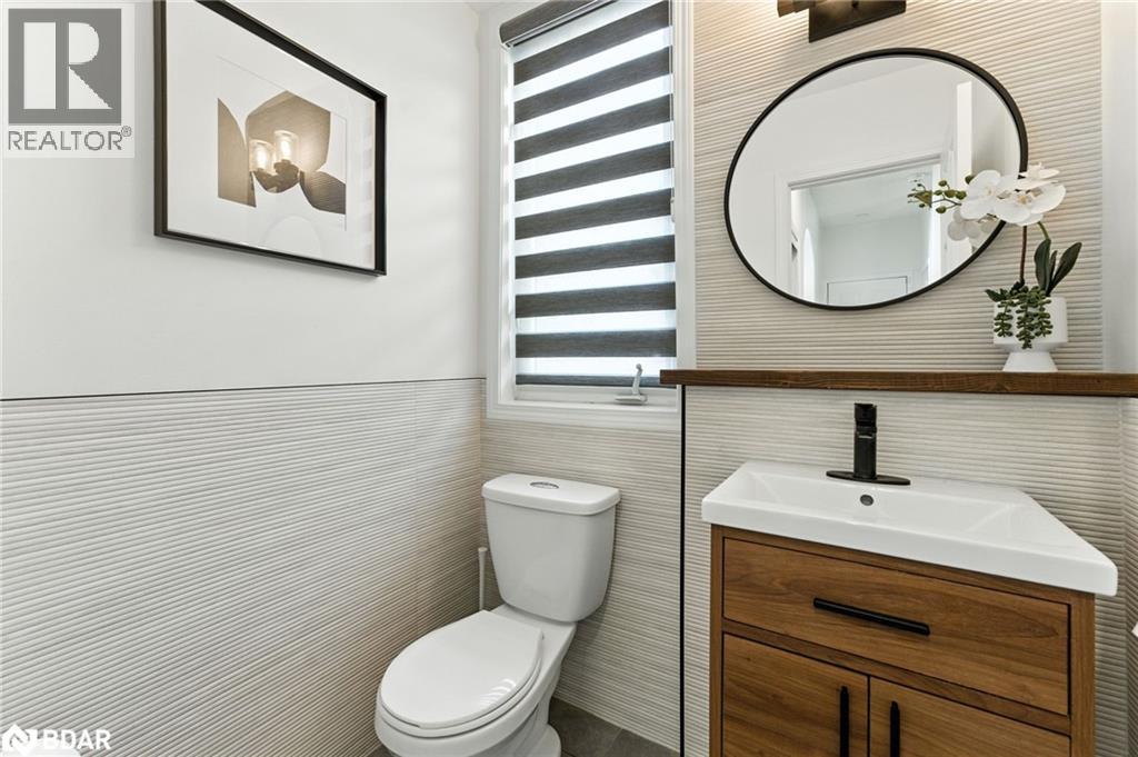 Photo 8 of 618 Eden Place, Milton ON