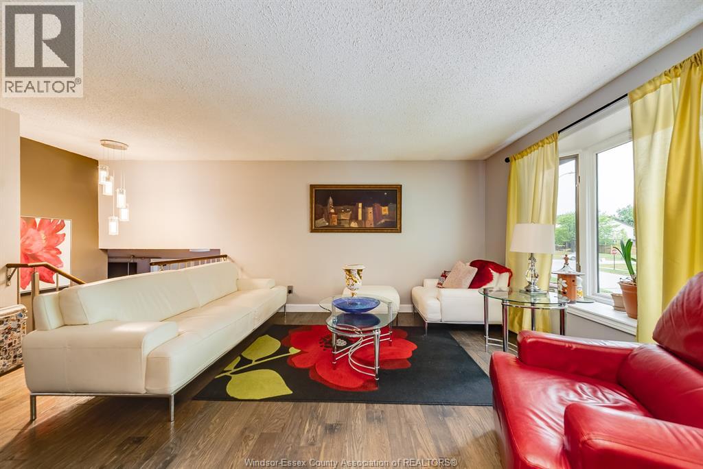 Photo 6 of 13158 Dillon Drive, Tecumseh ON