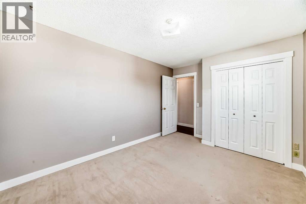 Single Family House Bungalow for Sale in   Street NE Temple Calgary 