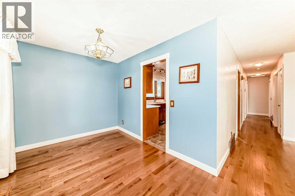 Single Family House Bungalow for Sale in   Street NE Temple Calgary 