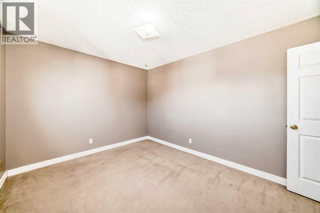 Single Family House Bungalow for Sale in   Street NE Temple Calgary 
