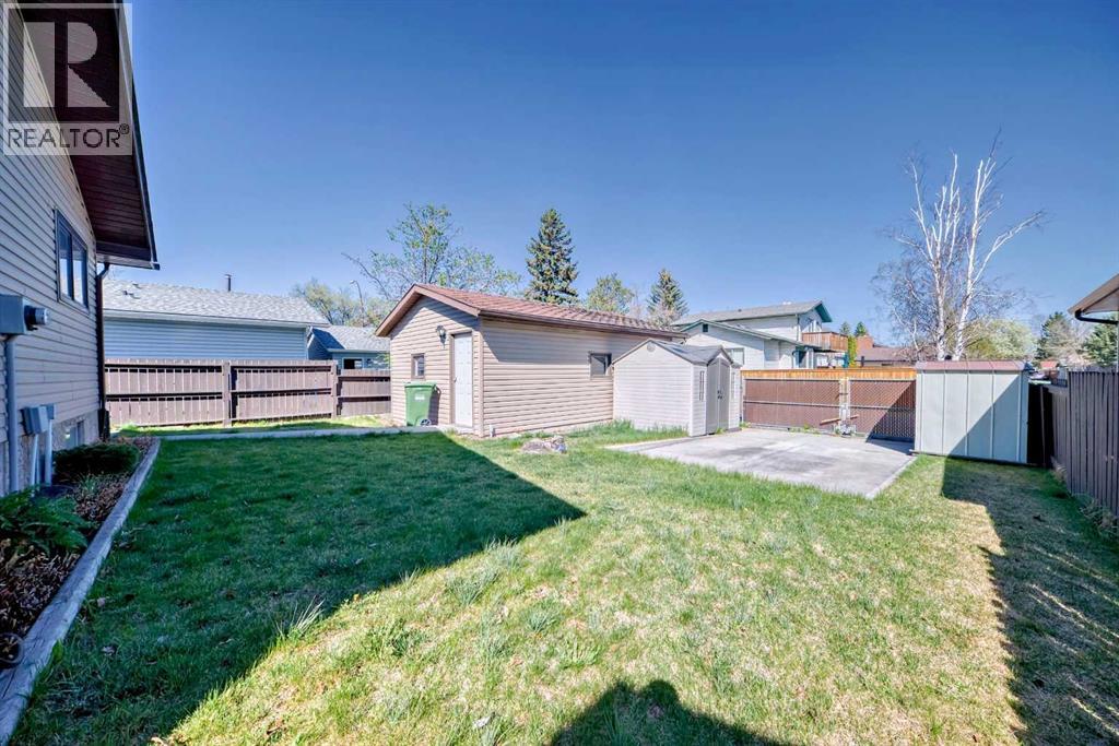 Single Family House Bungalow for Sale in   Street NE Temple Calgary 