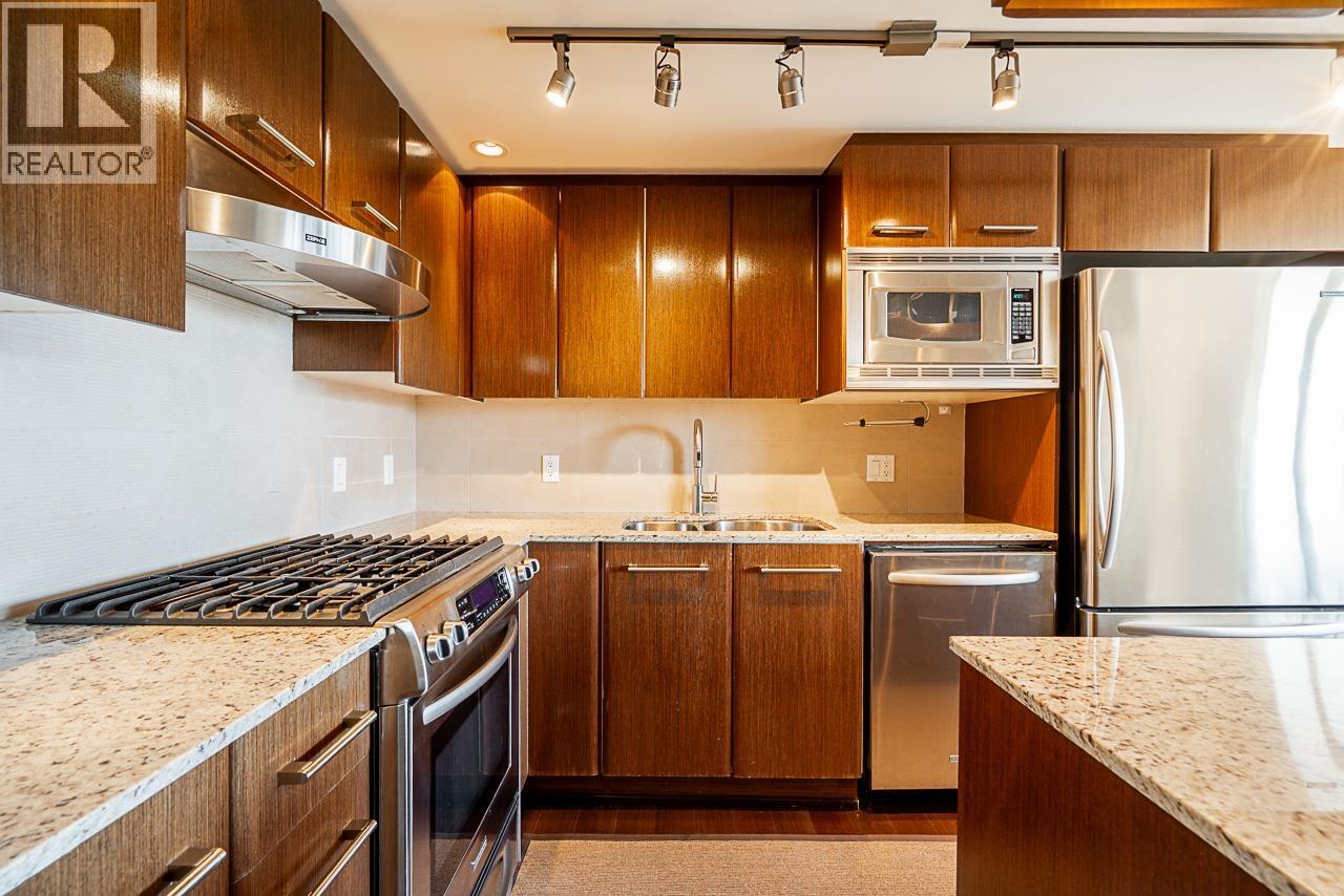 Photo 11 of Ph 3 683 W Victoria Park, North Vancouver BC