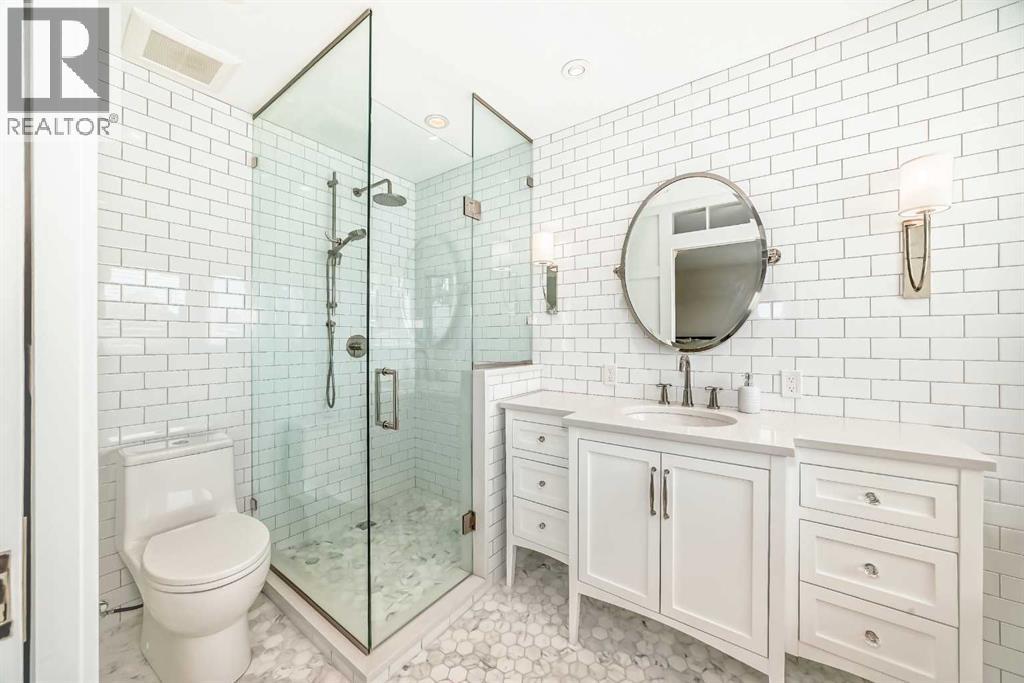 Single Family House 4 Level for Sale in  Signal Hill Place SW Signal Hill Calgary 