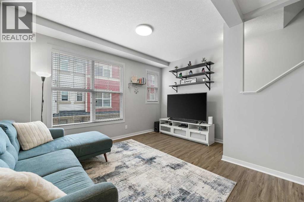 Photo 31 of 37 New Brighton Point Se, Calgary AB