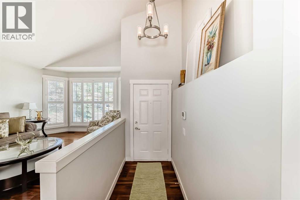 Single Family House 4 Level for Sale in  Signal Hill Place SW Signal Hill Calgary 