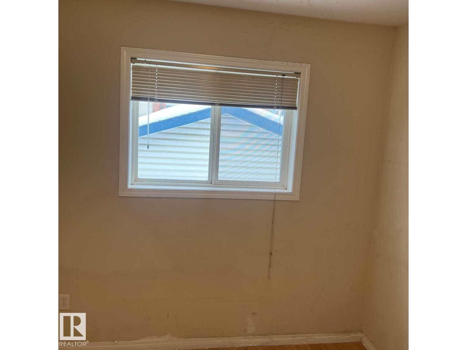 9518 106 AV NW, Edmonton