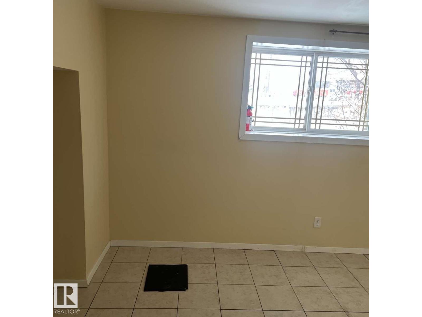 9518 106 AV NW, Edmonton