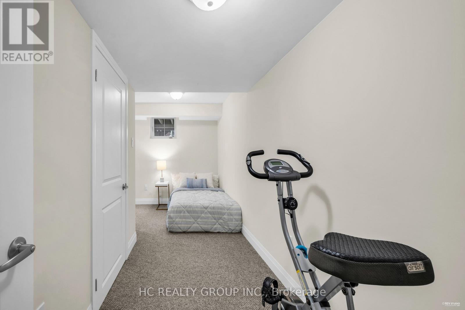 Photo 22 of 41 Mcconaghy Court, Vaughan ON