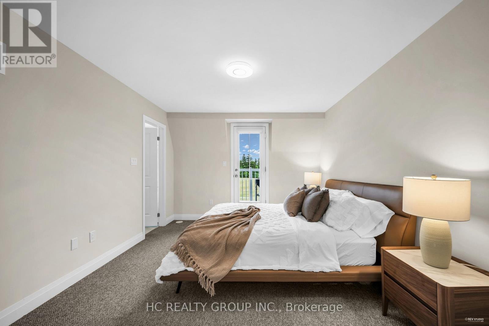Photo 27 of 41 Mcconaghy Court, Vaughan ON