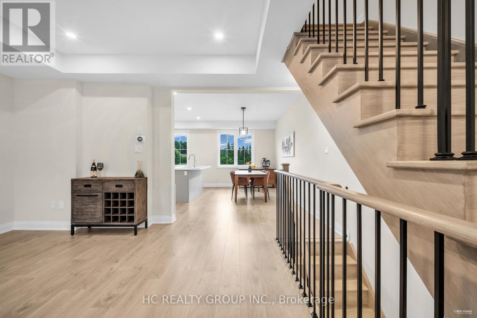Photo 26 of 41 Mcconaghy Court, Vaughan ON