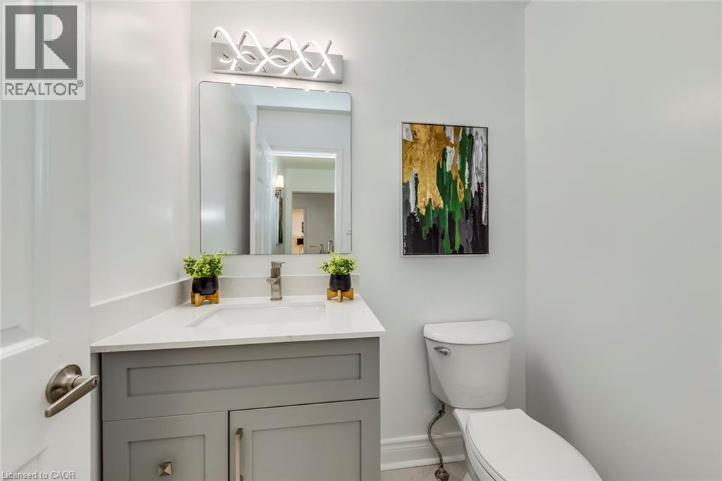 Photo 26 of 170 Cavendish Court, Oakville ON
