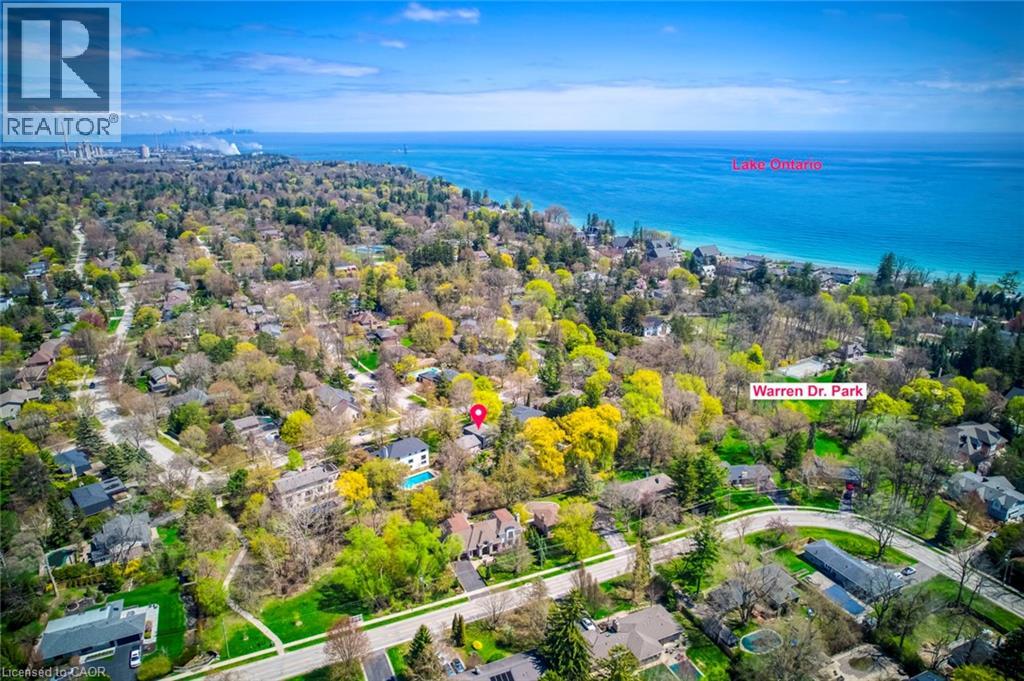 Photo 45 of 170 Cavendish Court, Oakville ON