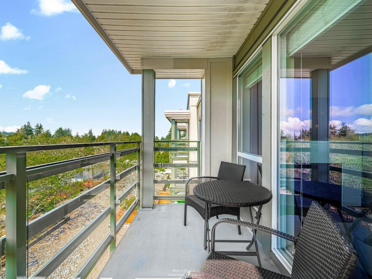 Photo 21 of 414 15735 Croydon Drive, Surrey BC