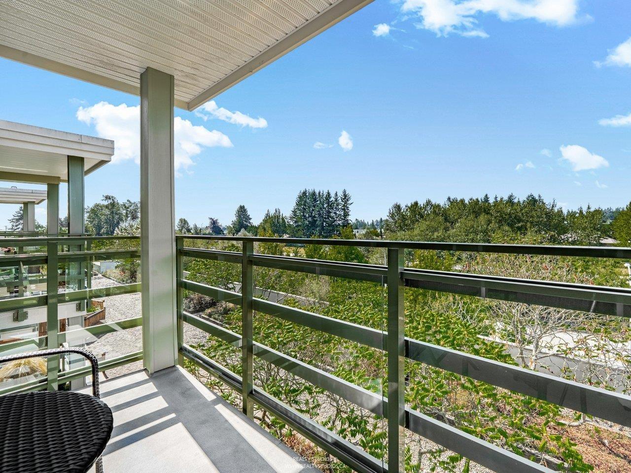 Photo 24 of 414 15735 Croydon Drive, Surrey BC