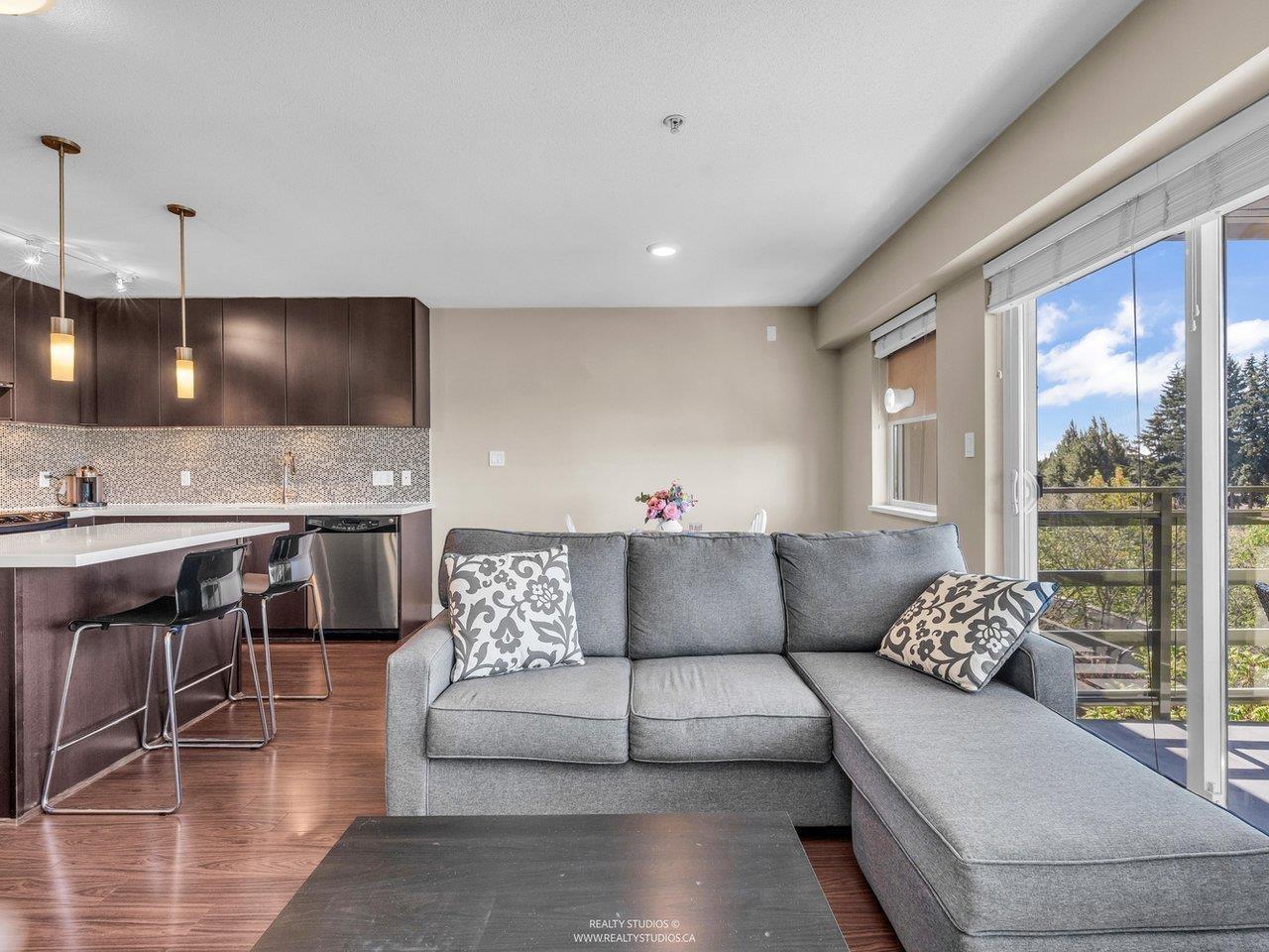 Photo 4 of 414 15735 Croydon Drive, Surrey BC