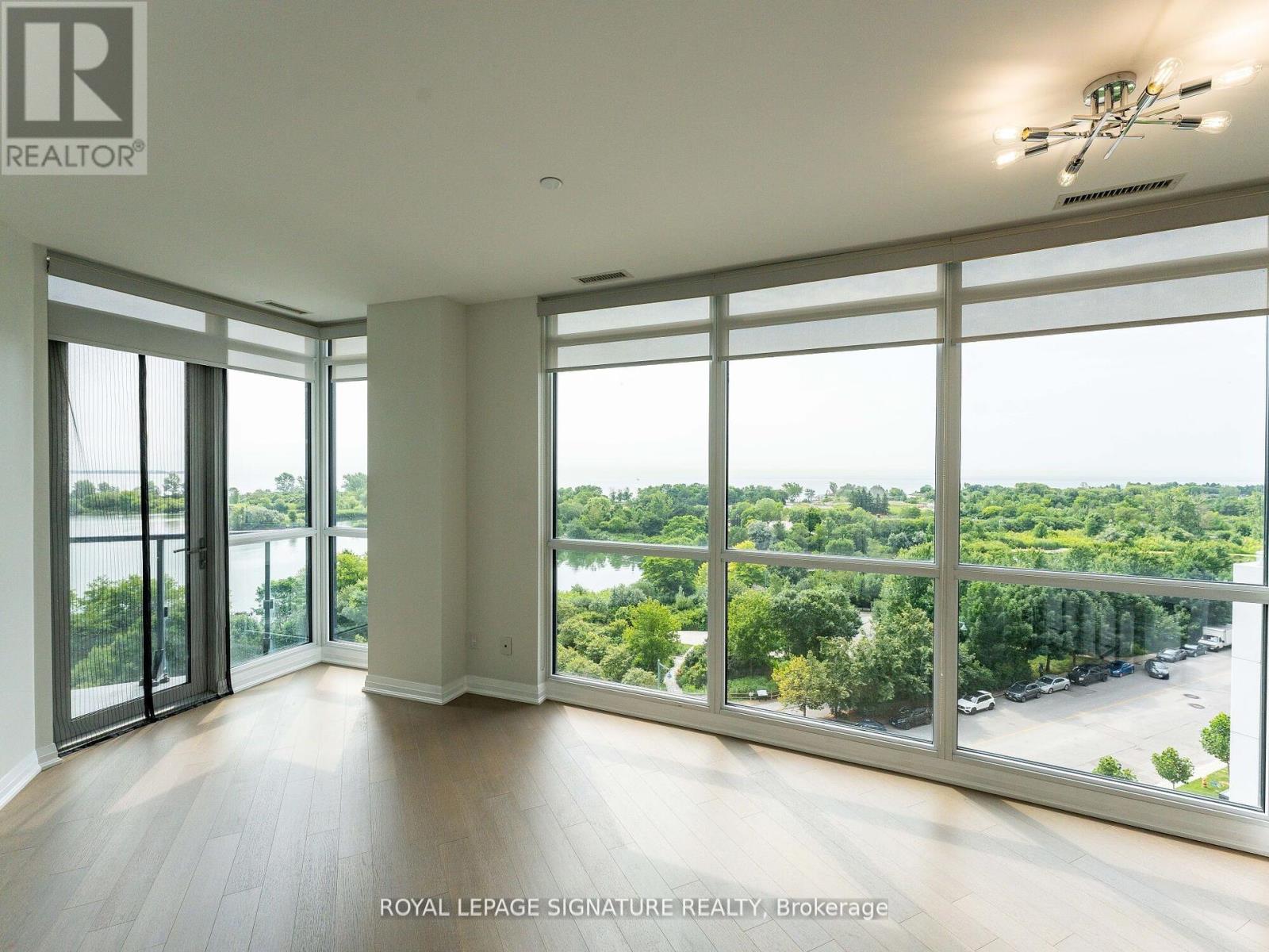 Photo 9 of 704 59 Annie Craig Drive, Toronto ON