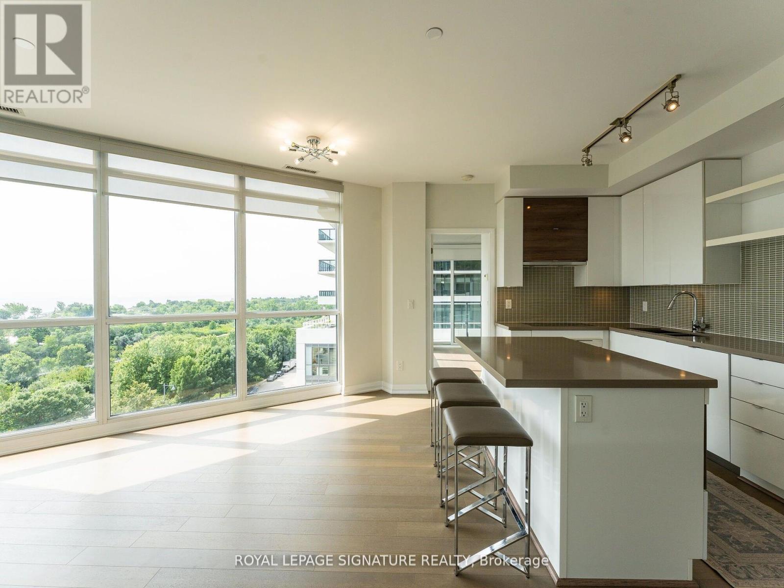 Photo 26 of 704 59 Annie Craig Drive, Toronto ON
