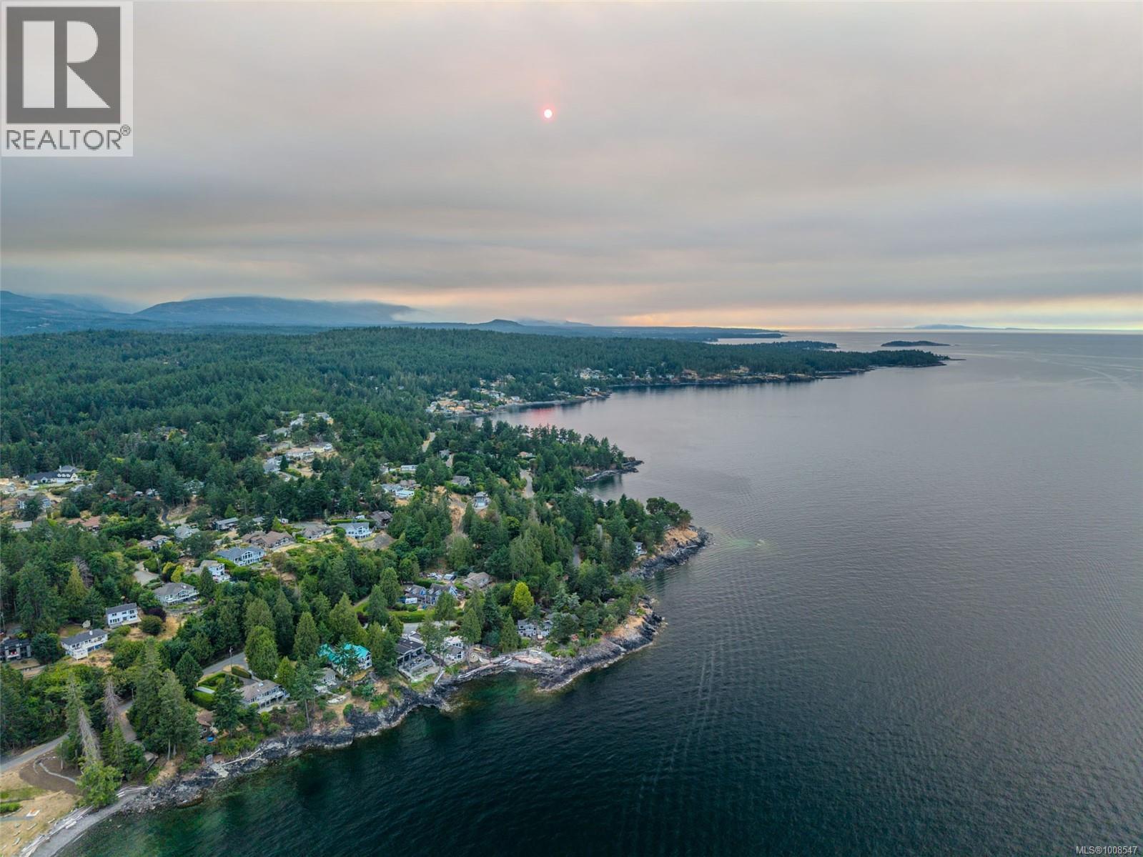 Photo 18 of 3419 Redden Rd, Nanoose Bay BC