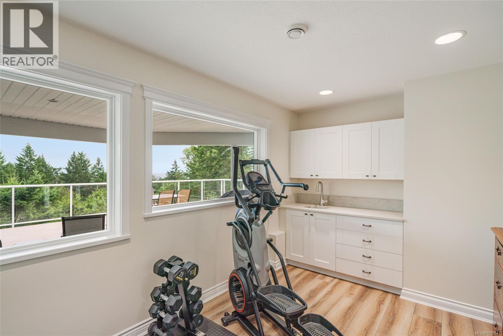 Photo 8 of 3419 Redden Rd, Nanoose Bay BC