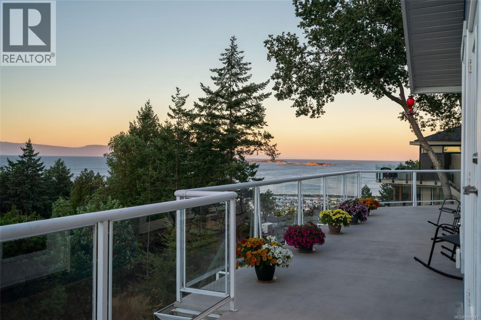 Photo 9 of 3419 Redden Rd, Nanoose Bay BC
