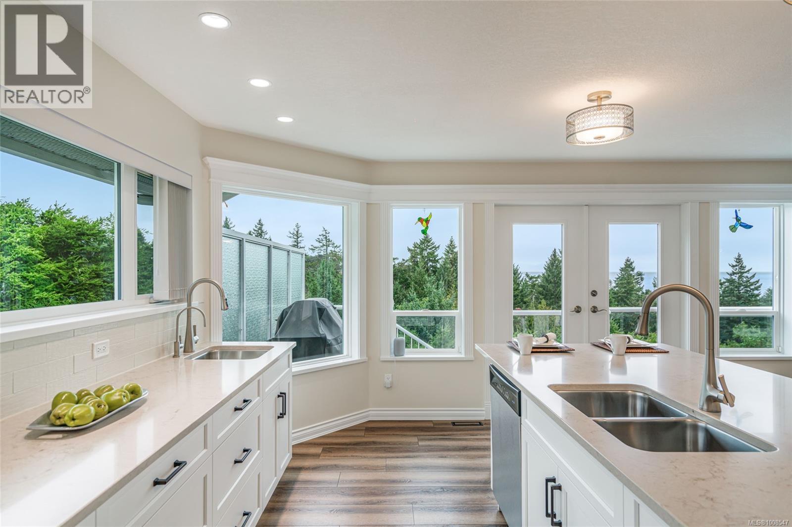 Photo 1 of 3419 Redden Rd, Nanoose Bay BC