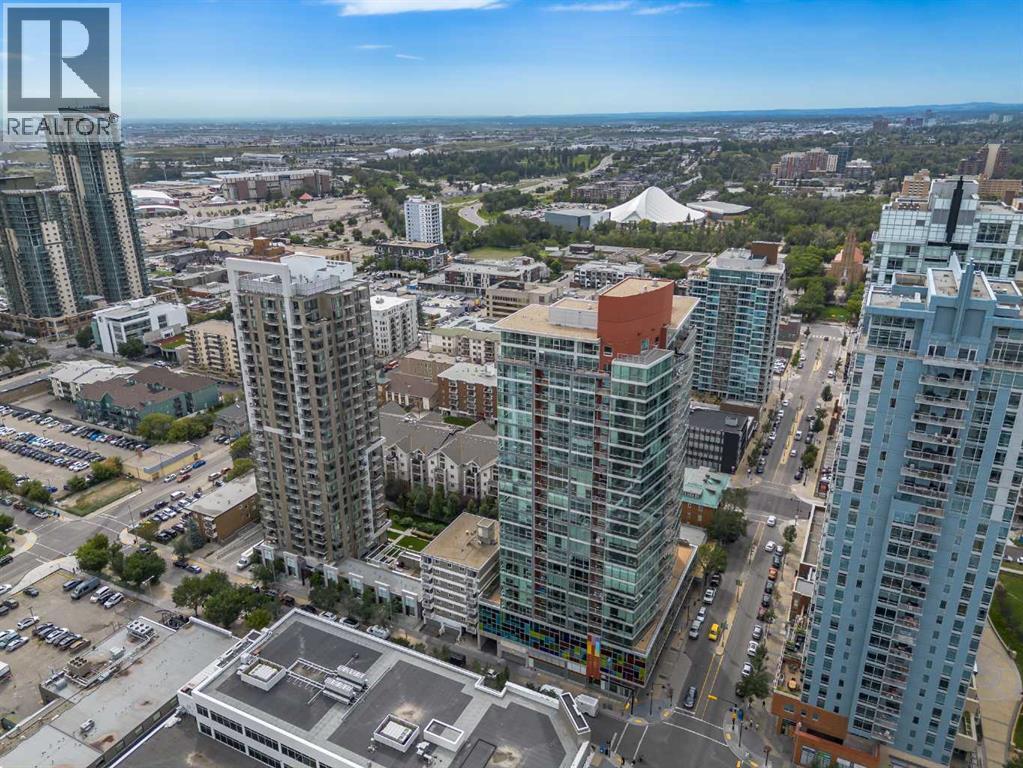 1311, 135 13 AVENUE SW - 34