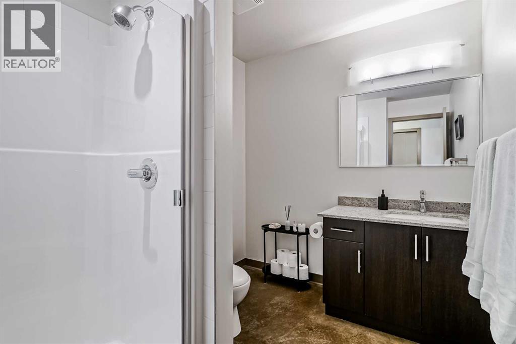 1311, 135 13 AVENUE SW - 18