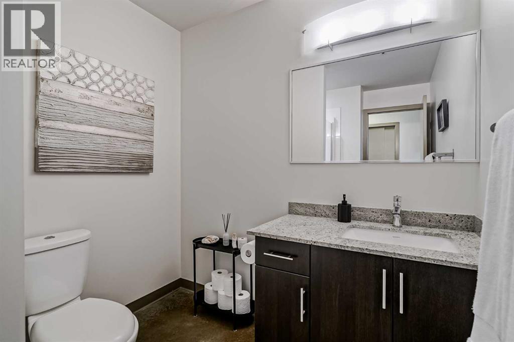 1311, 135 13 AVENUE SW - 19