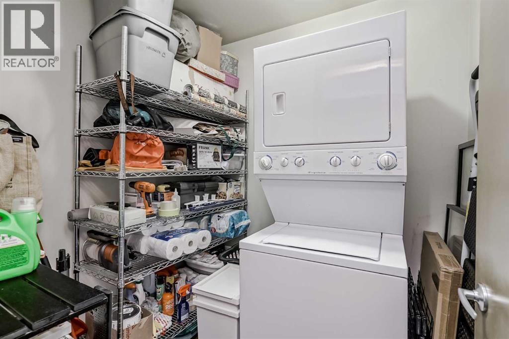 1311, 135 13 AVENUE SW - 25