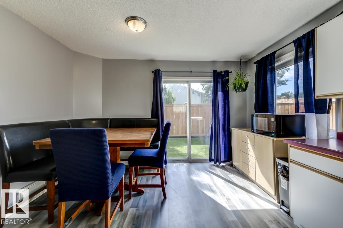 Photo 38 of 14659 52 St Nw, Edmonton AB