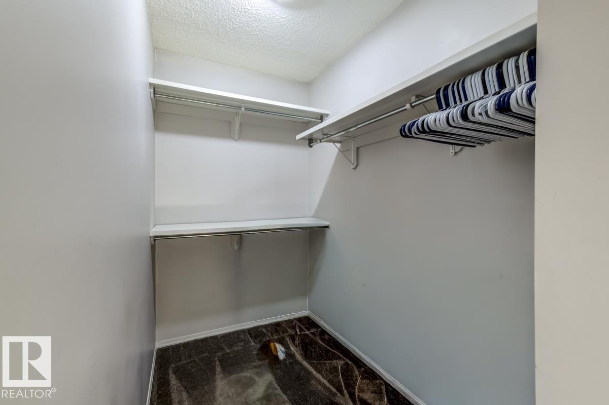 Photo 22 of 14659 52 St Nw, Edmonton AB
