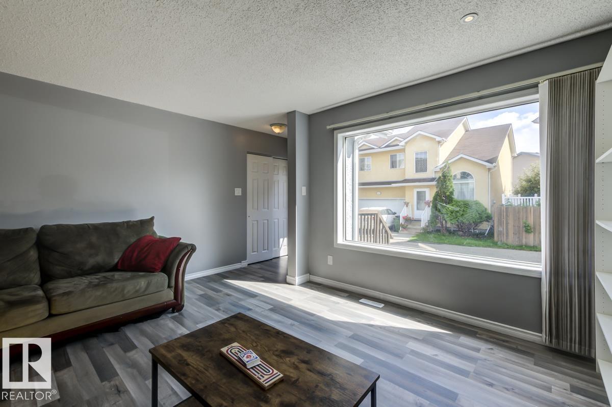 Photo 39 of 14659 52 St Nw, Edmonton AB