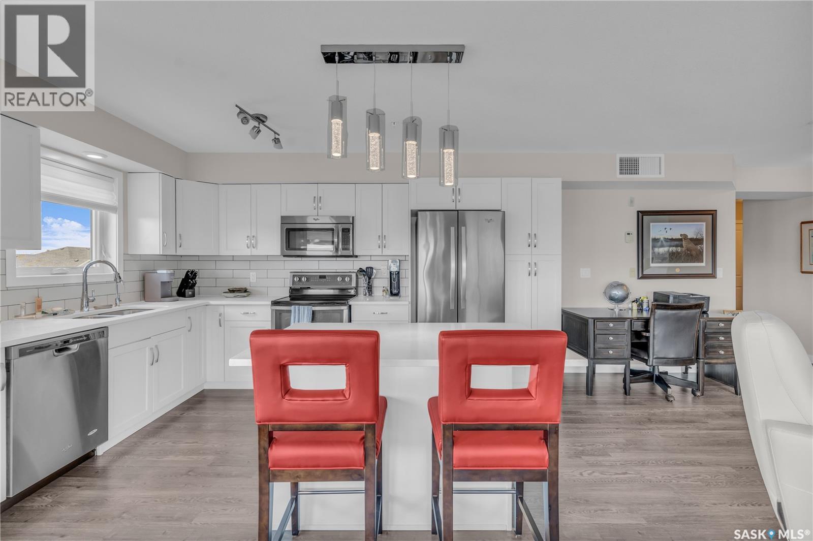 Single Family House Low rise for Sale in   Windsor Park ROAD Regina 