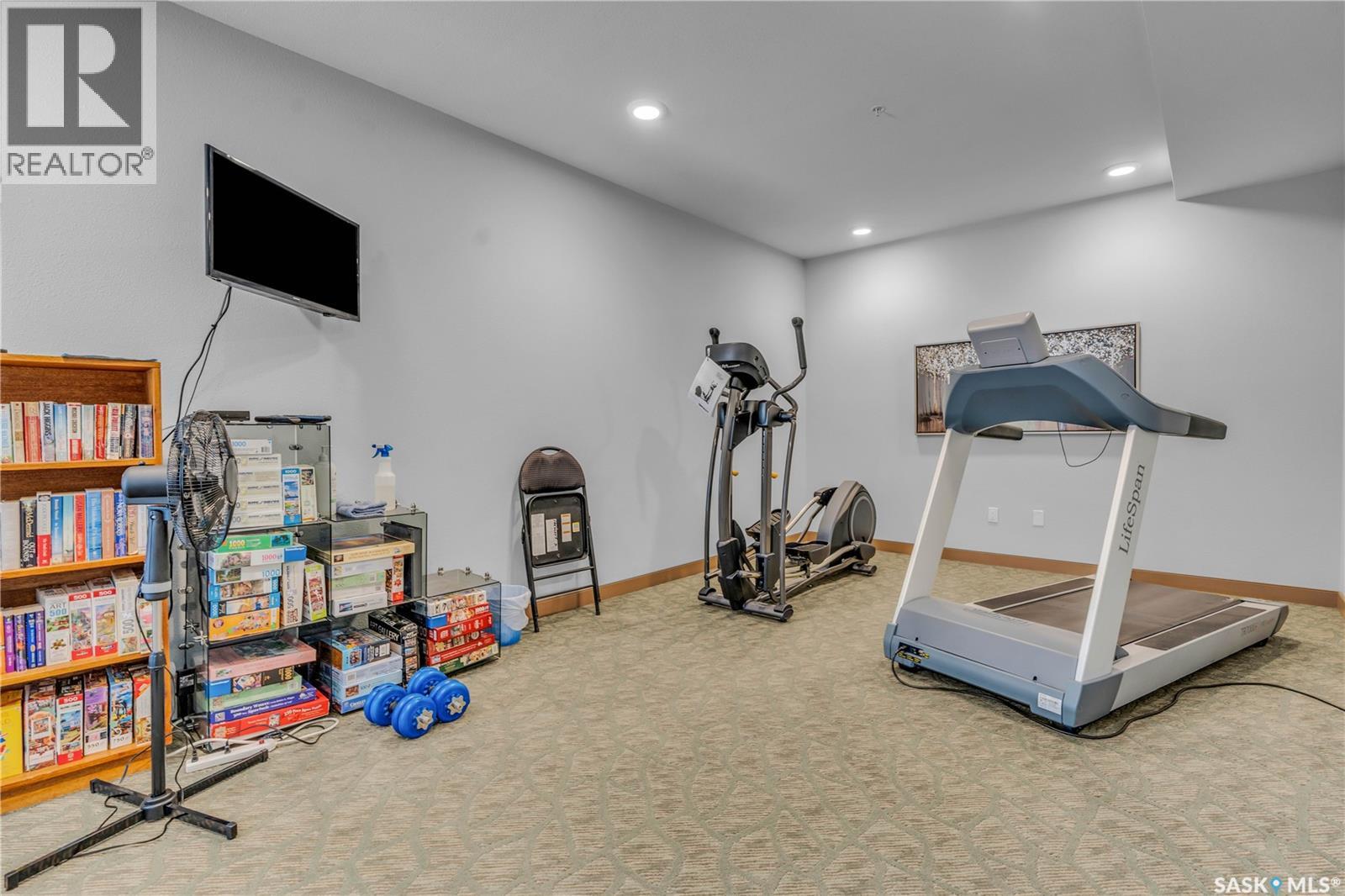 Single Family House Low rise for Sale in   Windsor Park ROAD Regina 