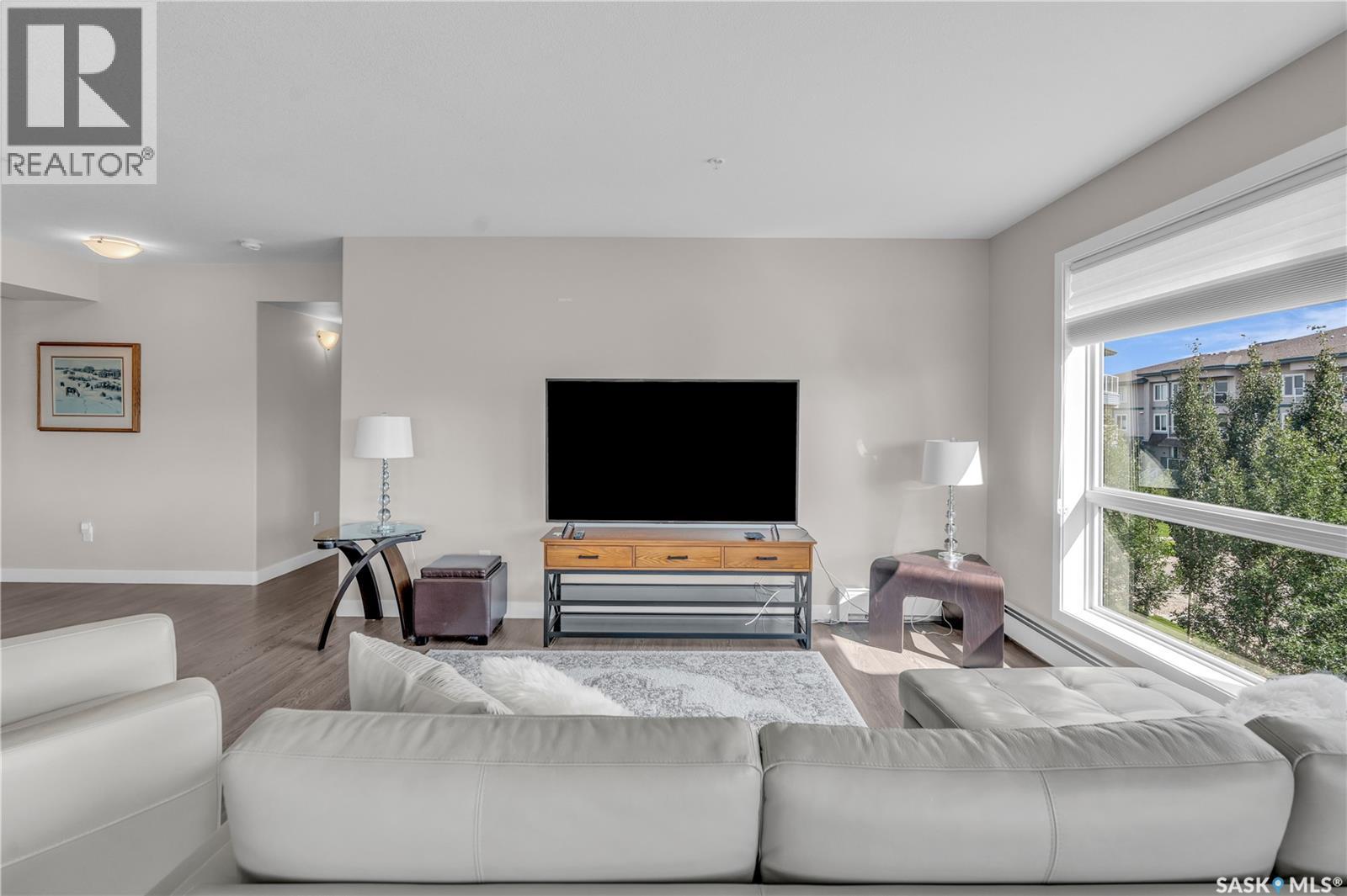 Single Family House Low rise for Sale in   Windsor Park ROAD Regina 
