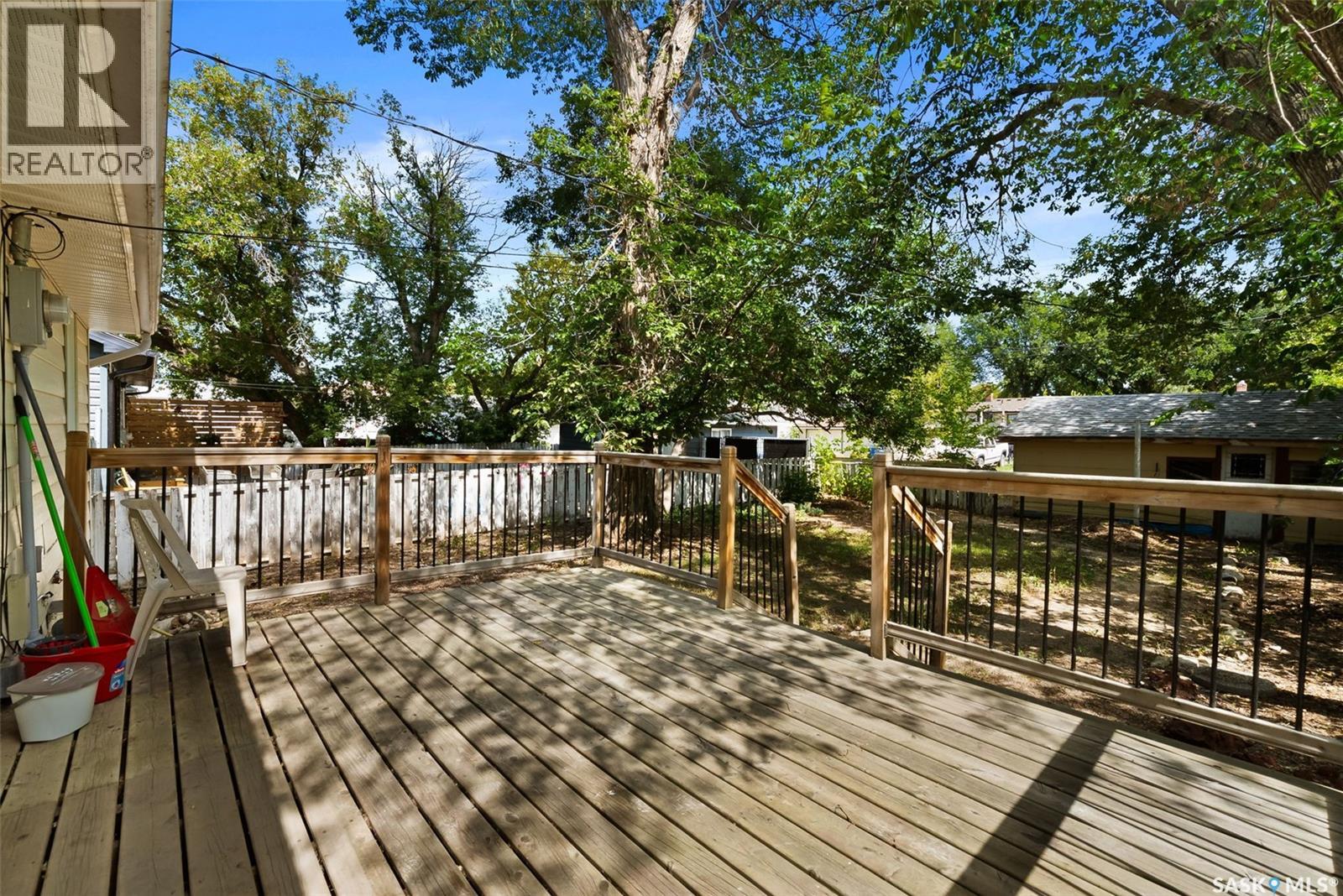 Single Family House Bungalow for Sale in  Horace STREET Regina 