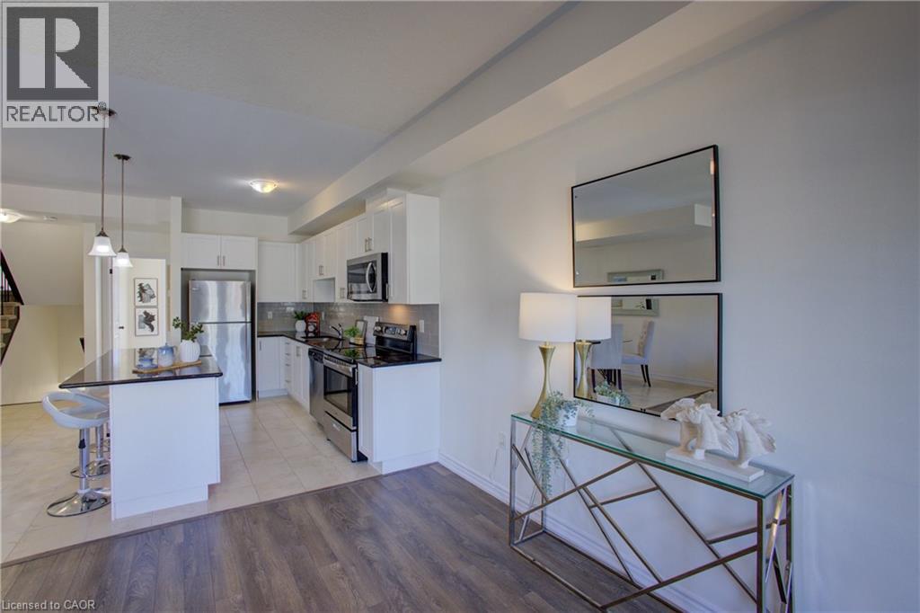 Photo 13 of 403 Westwood Drive Unit 31, Kitchener ON