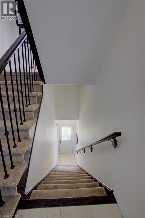 Photo 5 of 403 Westwood Drive Unit 31, Kitchener ON