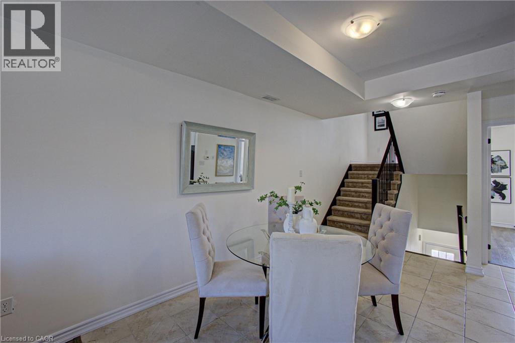 Photo 8 of 403 Westwood Drive Unit 31, Kitchener ON