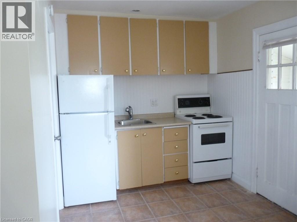 Photo 32 of 152 Homewood Avenue, Kitchener ON