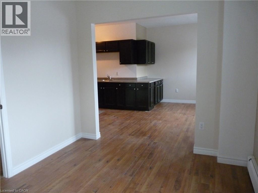 Photo 17 of 152 Homewood Avenue, Kitchener ON