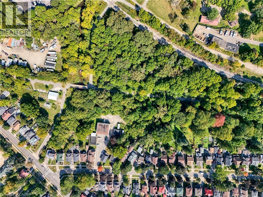 Photo 27 of 152 Homewood Avenue, Kitchener ON