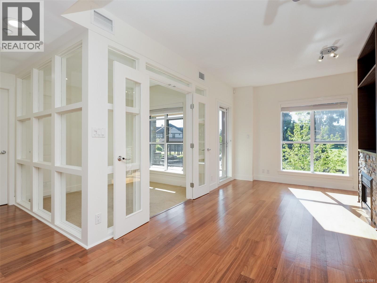 Photo 13 of 218 1400 Lynburne Pl, Langford BC