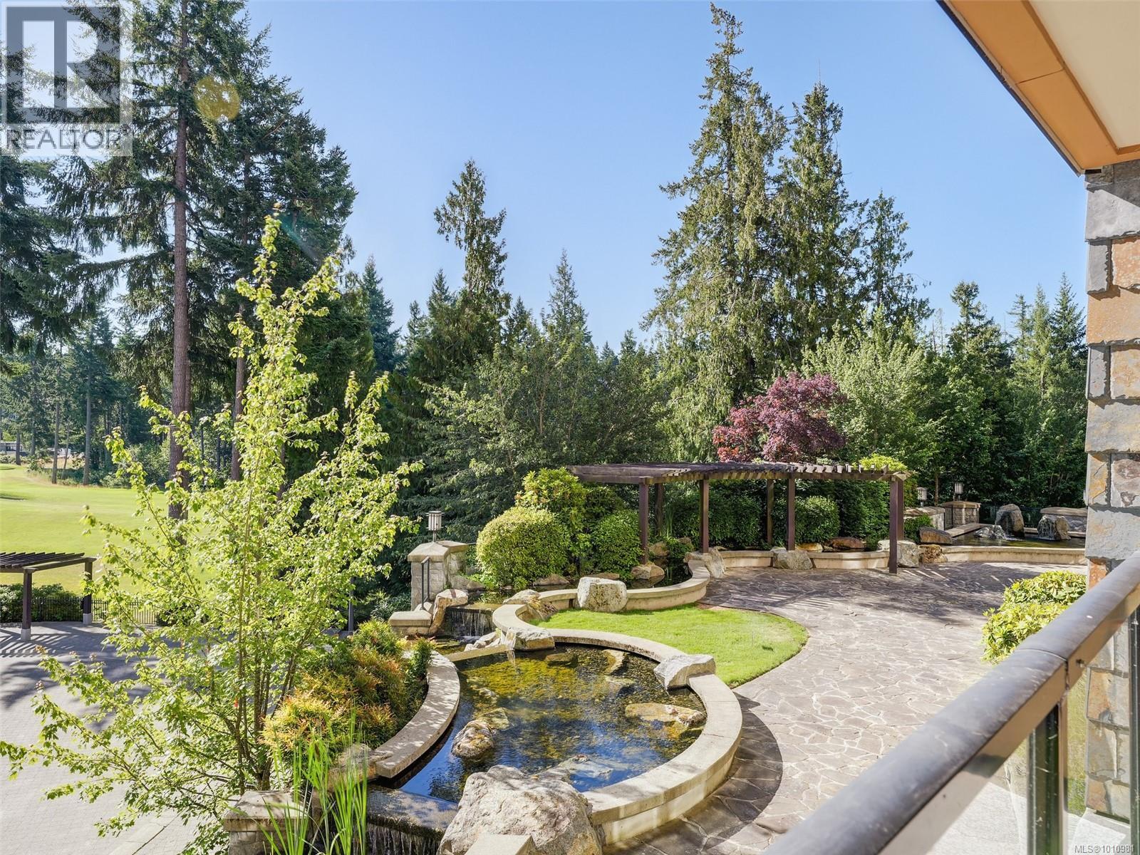 Photo 16 of 218 1400 Lynburne Pl, Langford BC